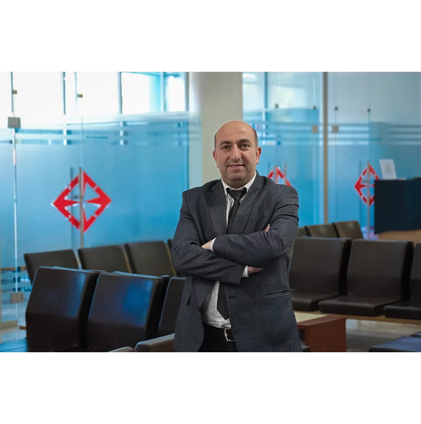 ارجان زكي غديك